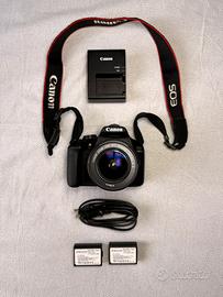 Canon EOS 2000D