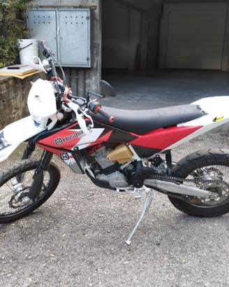 Husqvarna 450 targato 4100km