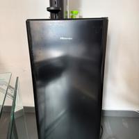 Frigorifero Hisense RR198D4ABE nero – come nuovo