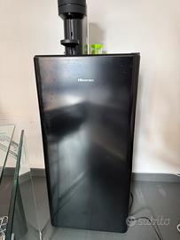 Frigorifero Hisense RR198D4ABE nero – come nuovo