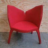 poltrona di design a farfalla