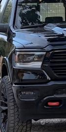 N. 2 Fari  originali a led RAM 1500 DT 2019 -2024