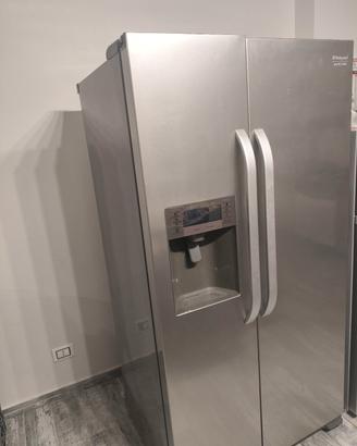 Hotpoint  frigorifero americano side-by-side 