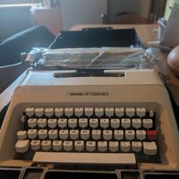 macchina da scrivere Olivetti lettera 35