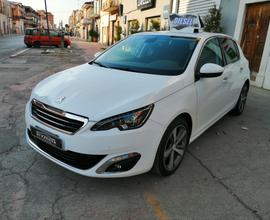 Peugeot 308 BlueHDi 120 S&S Allure