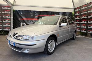 Alfa Romeo 146 1.6i 16V Twin Spark