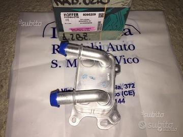 Radiatore olio renault captur / clio 2130000q0g