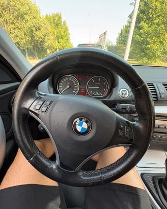 Volante bmw e87