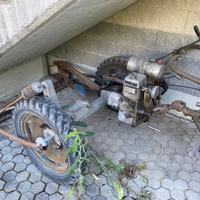 Falciatrice BCS d'epoca con motore a benzina