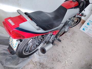 Yamaha XJ 750 - 1985