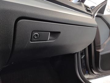 Cassetto portaogg MERCEDES-BENZ CLASSE E 2010