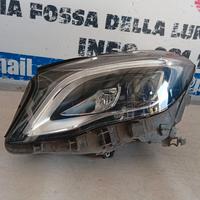 a1569066900 faro lato sx mercedes w156 originale