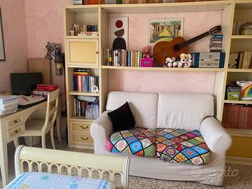 Cameretta completa in legno massello