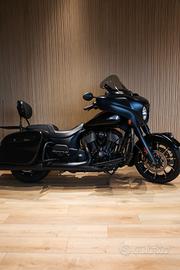 Indian Chieftain Dark Horse 111