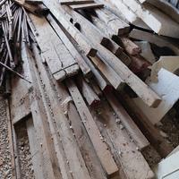 Morali in Legno quadrati edilizia