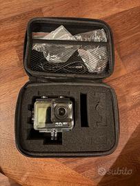 Action cam con accessori