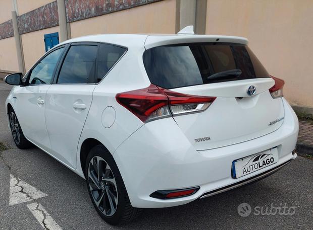 Toyota Auris 1.8 Hybrid Active WB6157