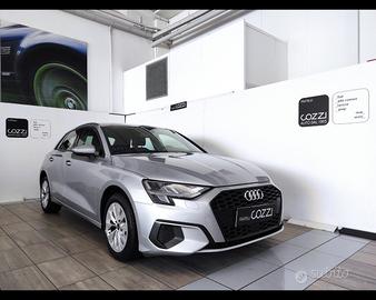 AUDI A3 4ª serie - A3 SPB 40 TFSI e S tronic Busin