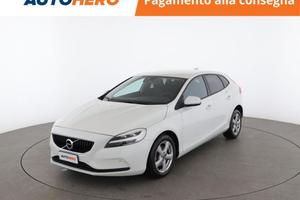 VOLVO V40 XK91900