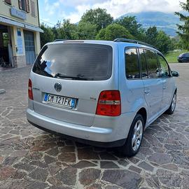 Volkswagen Touran 1.9 TDI 101CV Highline 7 posti