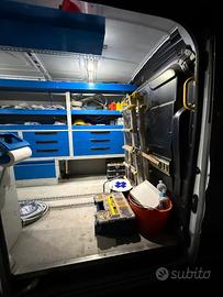 Allestimento per mezzi da lavoro