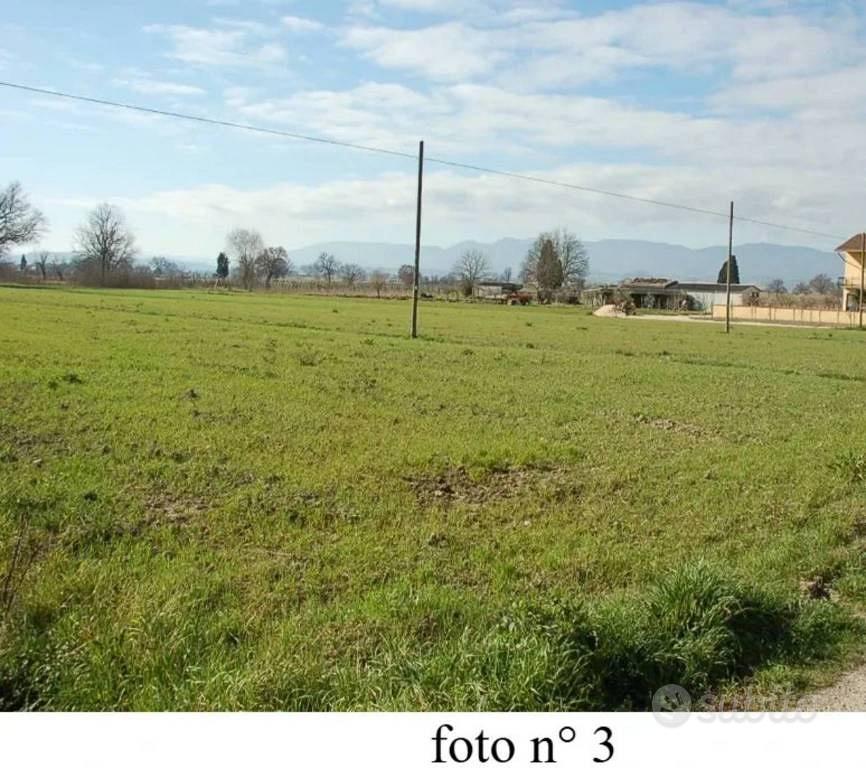 Immobile in asta di 5806 m² a Trevi - Vista 3