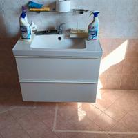 mobile sospeso bagno 