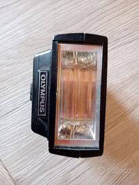 flash Olympus T32