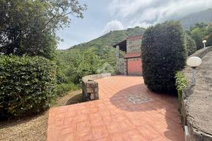 VILLA SINGOLA A FORIO