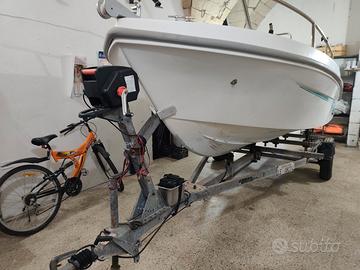 barca carrello e motore