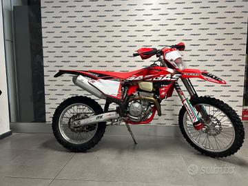 Gas EC 350 F My 2025 144 ore reali