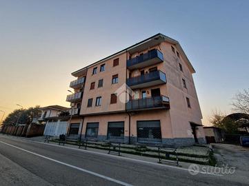 5 LOCALI A VILLANOVA D'ASTI