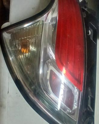 Lancia Ypsilon 2016 stop sx led