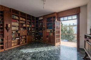 Immobile di prestigio con box auto