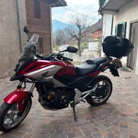 Honda cn 750 x