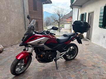 Honda cn 750 x