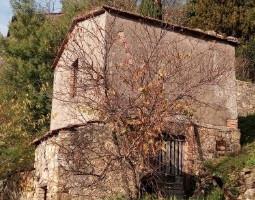 Rustico da ristrutturare