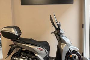 Honda SH 300 i SPORT