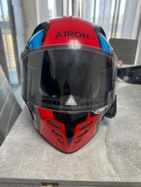 Casco integrale Airoh”M”con visiera nera,interfono