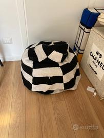 Mobili design sul filo dell'arte