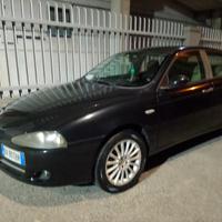 Alfa Romeo 147 1.6 16V TS 5 porte Distinctive