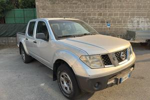 Nissan Navara 2.5 dCi 4 porte Double Cab XE TASSA 
