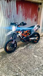 Ktm 690  SMC-R