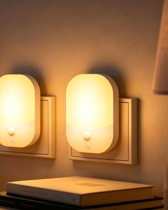 Luce Notturna da Presa con Sensore Crepuscolare