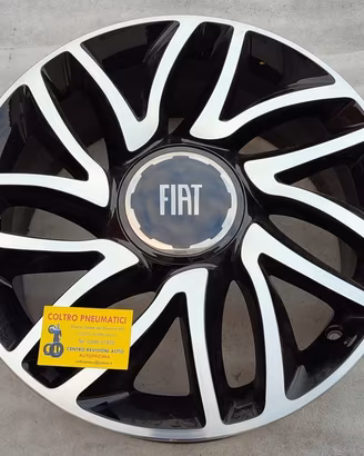 Set Cerchi In Lega Originali da 17 Fiat Tipo 500L