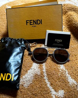 Occhiali da sole Fendi