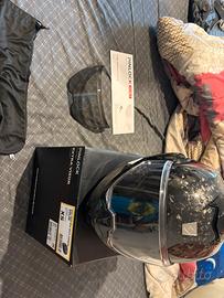 casco scorpion carbonio forgiato
