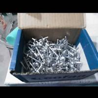 Rivetti 6x8 mm in alluminio