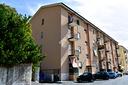 3-locali-a-paola