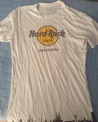 T-shirt hard rock